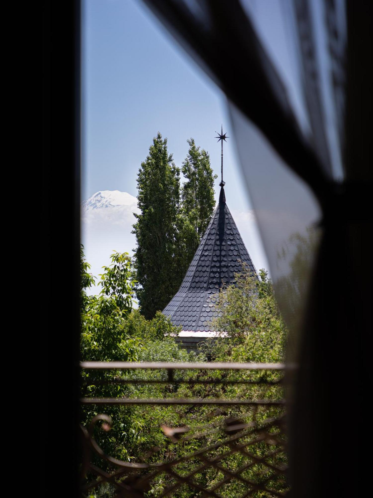 Ma Byurakan ภายนอก รูปภาพ